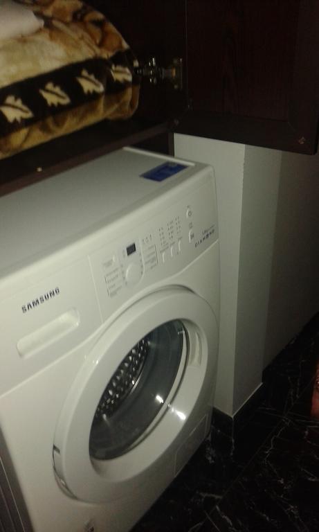 Apartment Vaja Fshavela N16 Batum Dış mekan fotoğraf